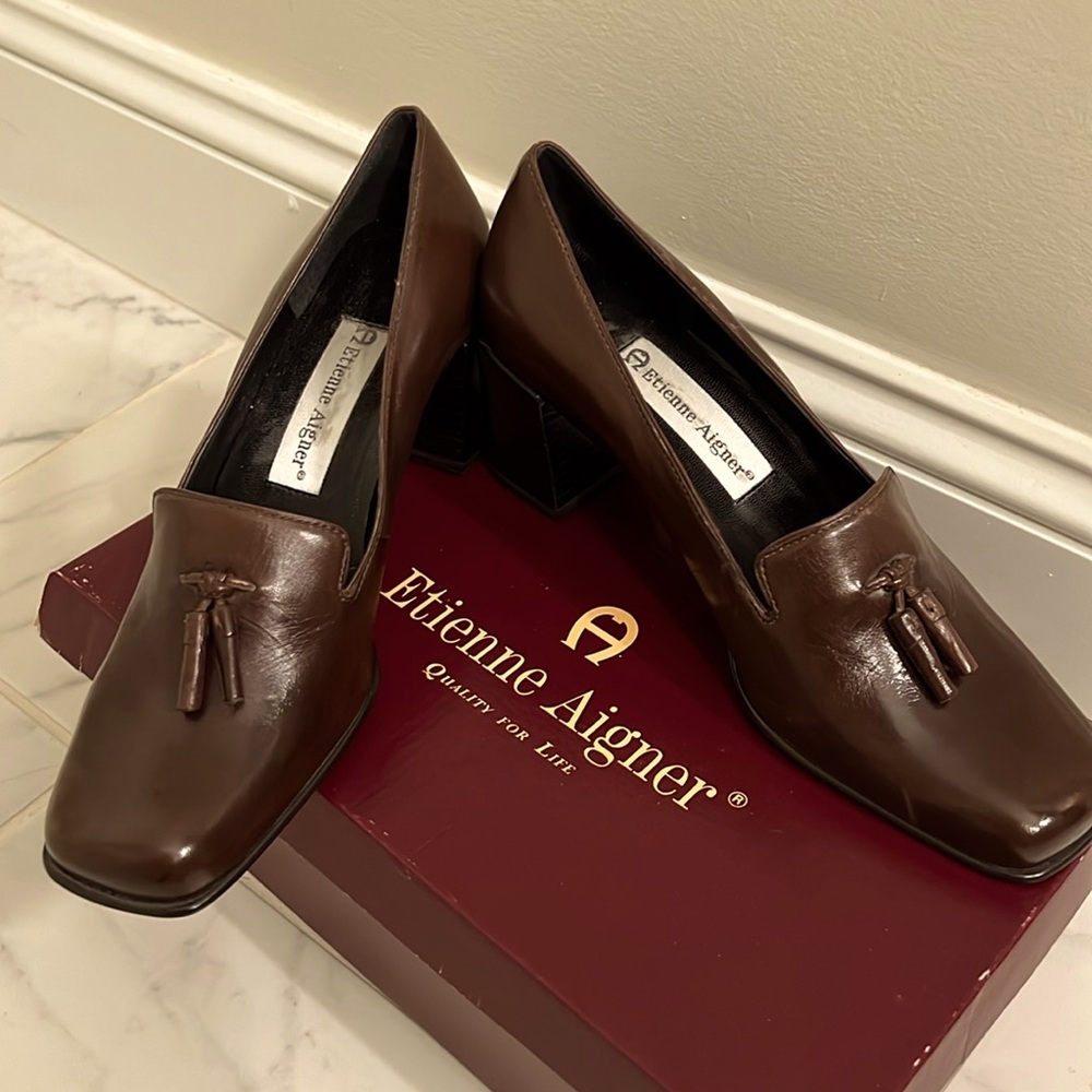 Etienne Aigner classic style